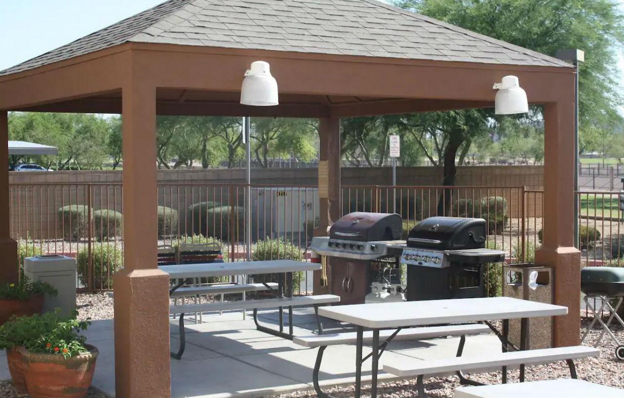 Sonesta Simply Suites Phoenix Glendale Extérieur photo