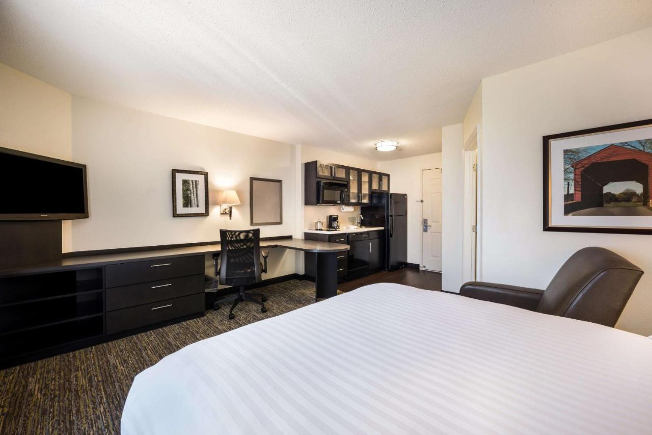 Sonesta Simply Suites Phoenix Glendale Extérieur photo